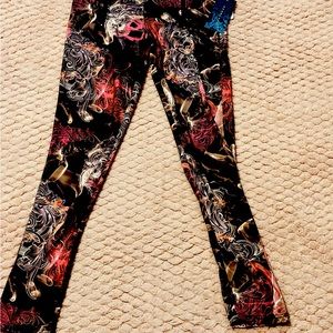 Women print designs pants